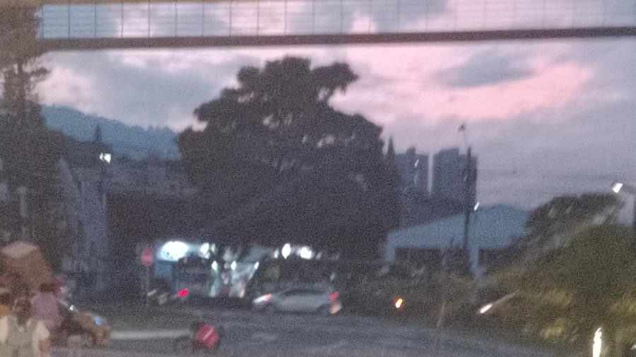 Graffiti artists in Colombia